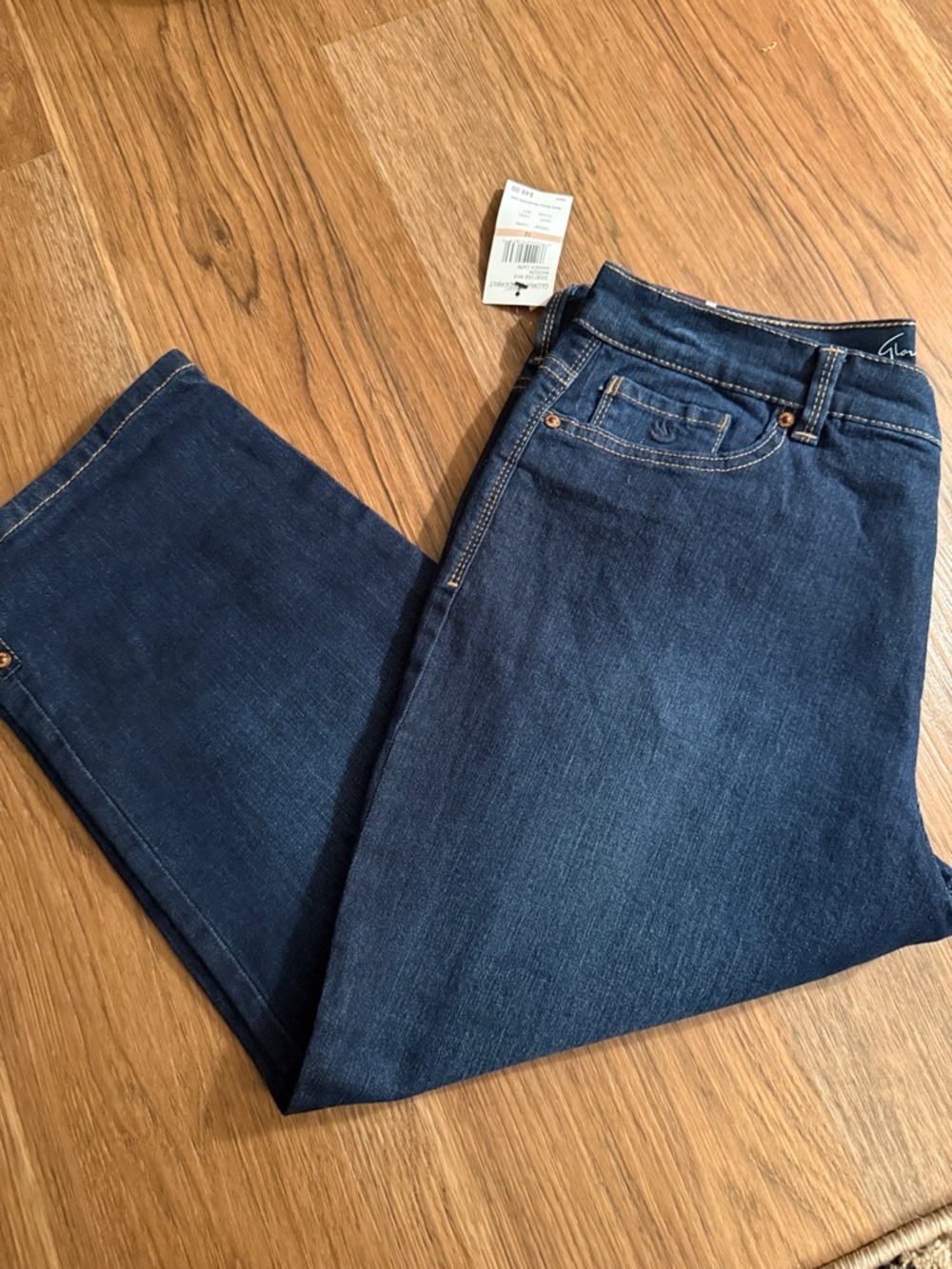 Dark Wash Denim Women’s Capri